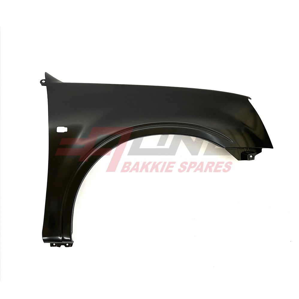 Fender (R/H) No Arch Holes for ISUZU KB200/240 LWB/DC — view 2